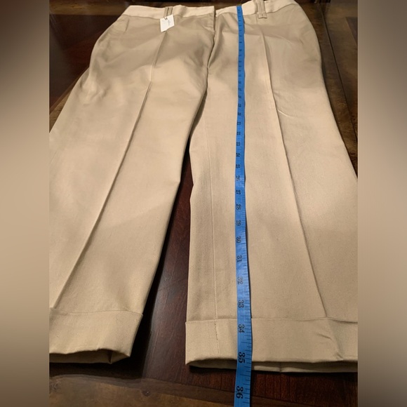 NWOT Josephine Desert Khaki Capris Pants Size 12 - Picture 7 of 8